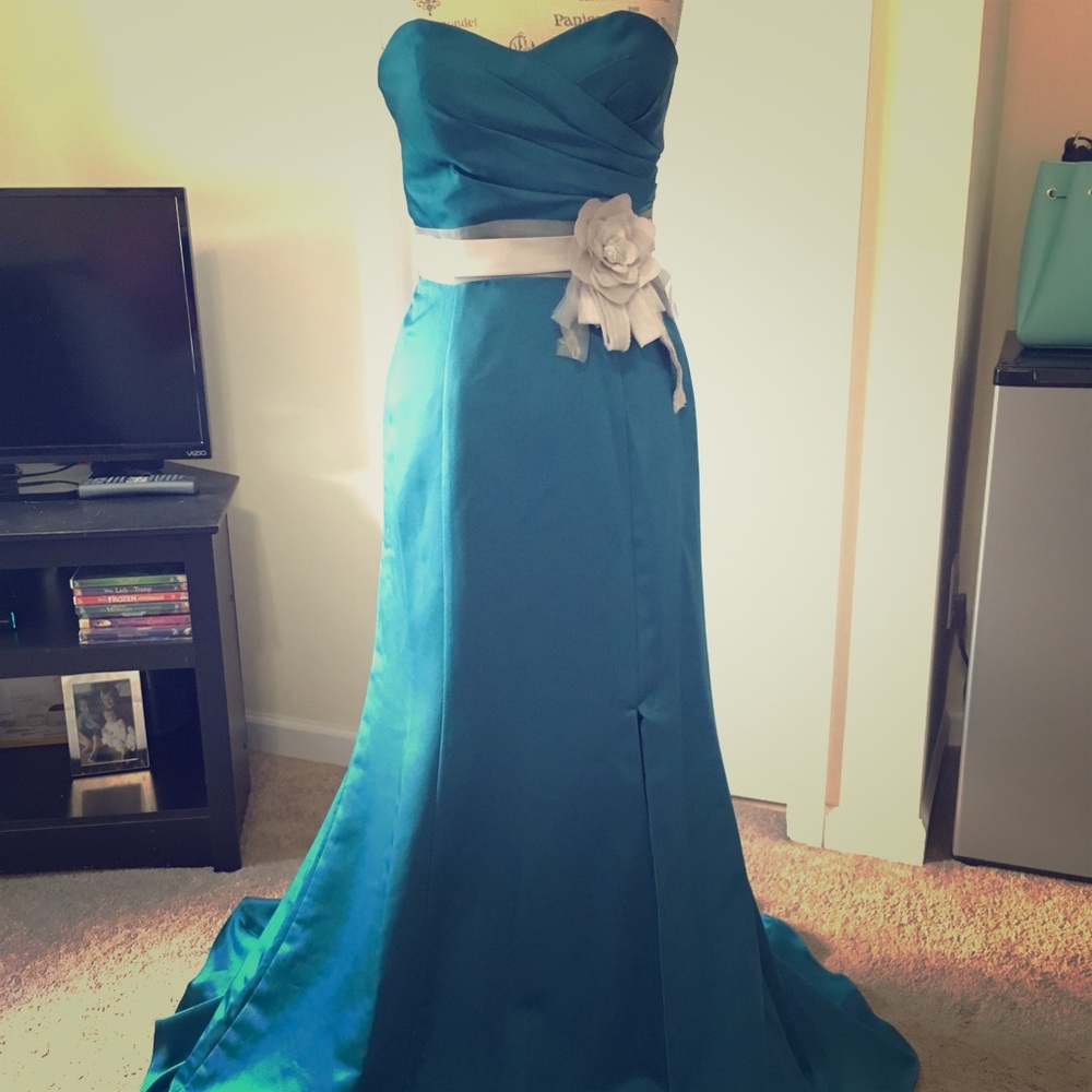 Disney Fairy Tale Bridesmaid Gown Alfred Angelo Q93053 Teal Moonlight Dress Sz 6